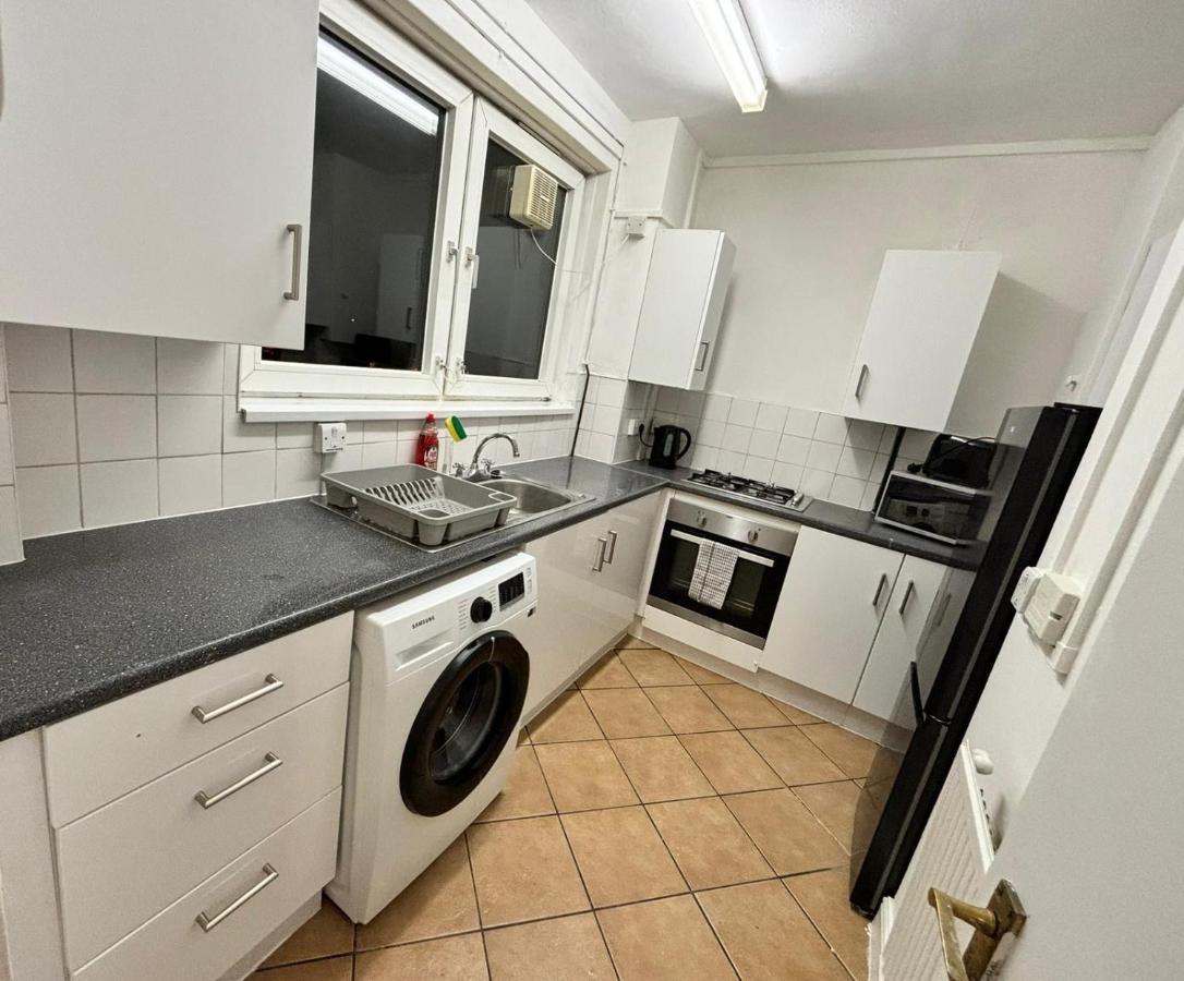 Entire Apartment In Kings Cross 런던 외부 사진